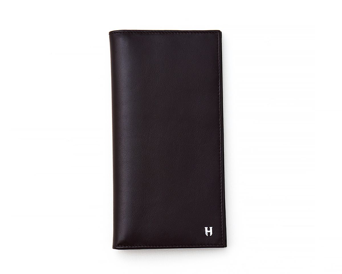 Tripp custom design leather wallet for men, combining unique craftsmanship with everyday utility.