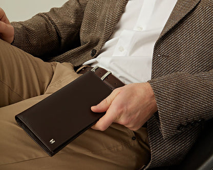 Tripp multi-compartment leather wallet for men, offering organized and secure storage.